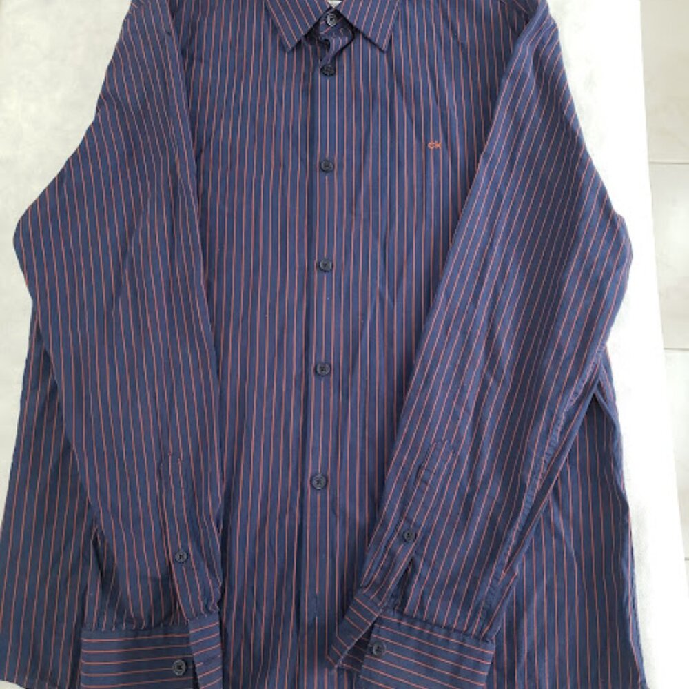 Calvin Klein men Long Sleeve Shirts size M.